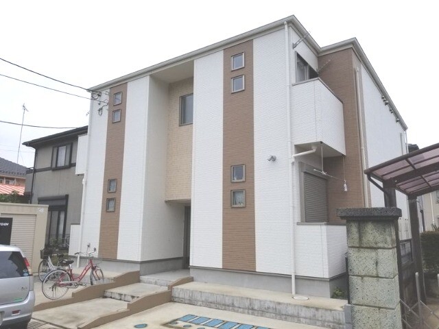 ��ʌ��t�����s�l��˂Q���ڂ̃A�p�[�g�̌����O��