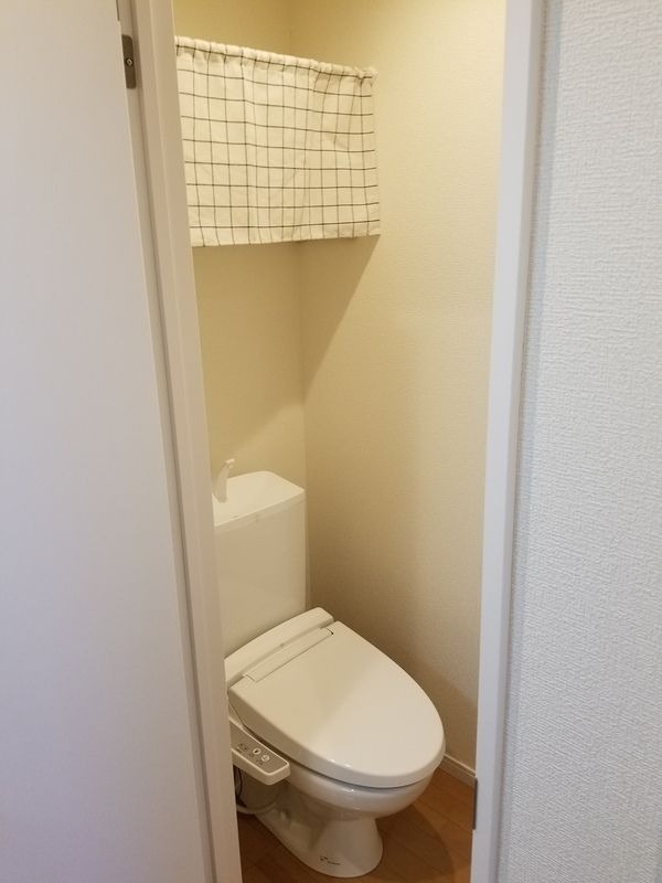 ��ʌ��t�����s�l��˂Q���ڂ̃A�p�[�g�̃g�C��