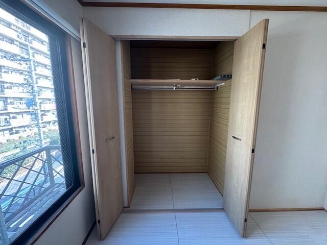 ��ʌ��z�J�s��z�J�S���ڂ̃}���V�����̎��[