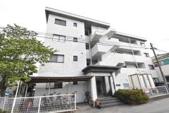 ��ʌ��������܎s�k��ޗǒ�32-2�̃}���V�����̌����O��