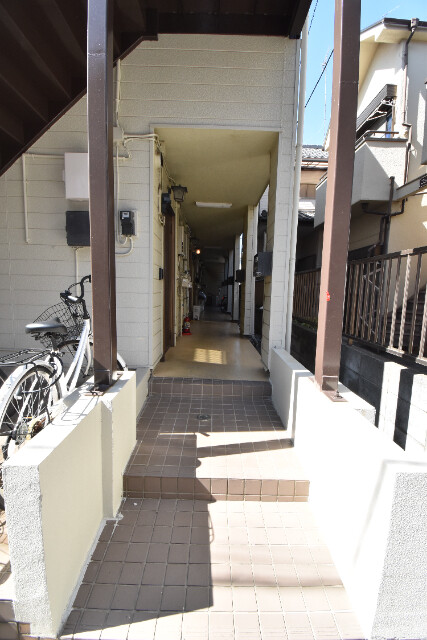 ��ʌ��V���s���R���ڂ̃A�p�[�g�̃G���g�����X