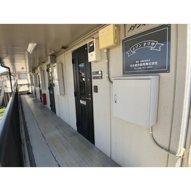 ��ʌ��������܎s��΋擌���P���ڂ̃A�p�[�g�̃G���g�����X