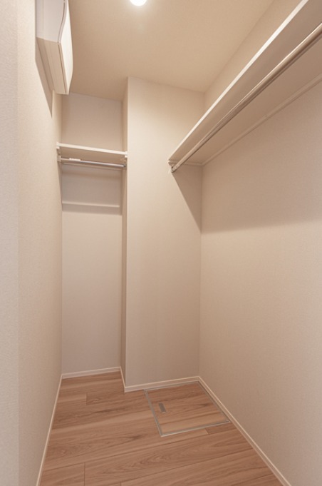 ��ʌ��������܎s��{��g�~���S���ڂ̃}���V�����̎��[