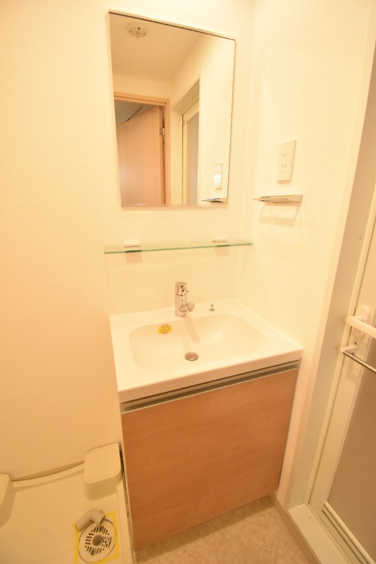 ��ʌ��������܎s��{��g�~���Q���ڂ̃}���V�����̐��ʏ�