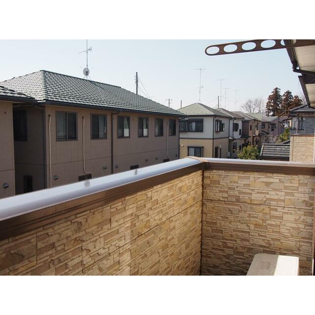 ��ʌ��������܎s������厚�@���̃A�p�[�g�̃o���R�j�[