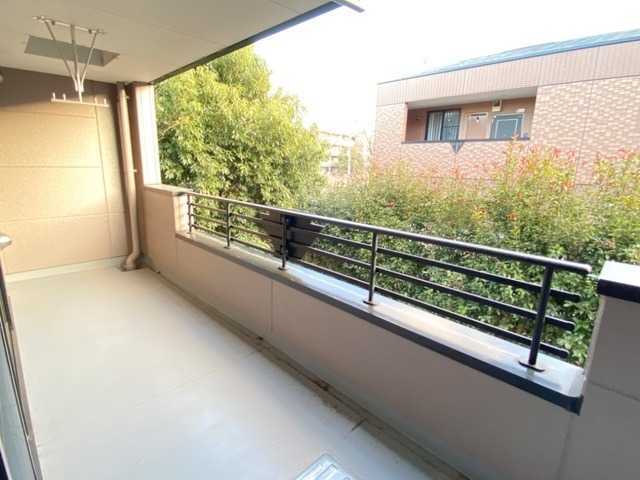 ��ʌ�����s�厚������̃}���V�����̃o���R�j�[