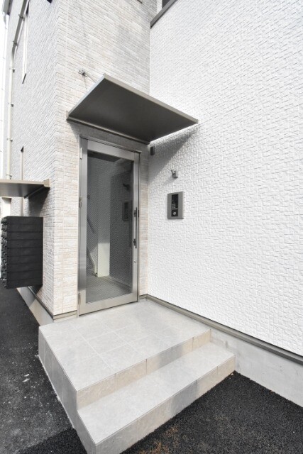 ��ʌ��������܎s��{��听���R���ڂ̃A�p�[�g�̃G���g�����X