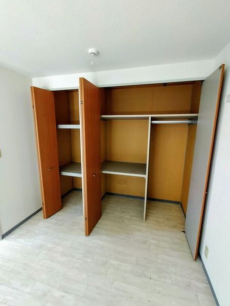 ��ʌ��������܎s�Y�a��{���S���ڂ̃A�p�[�g�̎��[