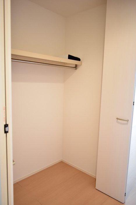 ��ʌ��������܎s��{��㏬���̃A�p�[�g�̎��[