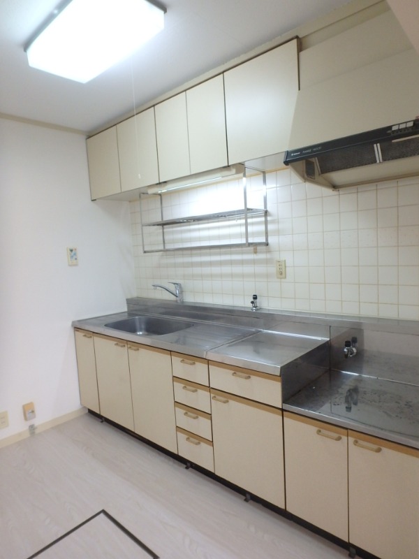 ��ʌ��������܎s������{�����P���ڂ̃}���V�����̃L�b�`��