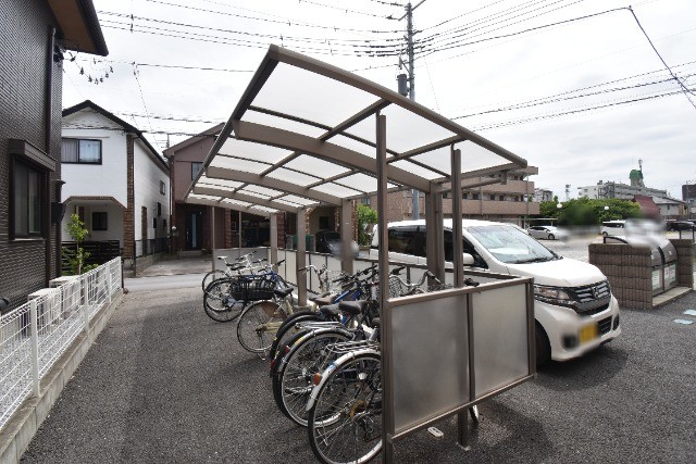 ��ʌ������s�����S���ڂ̃A�p�[�g�̂��̑�