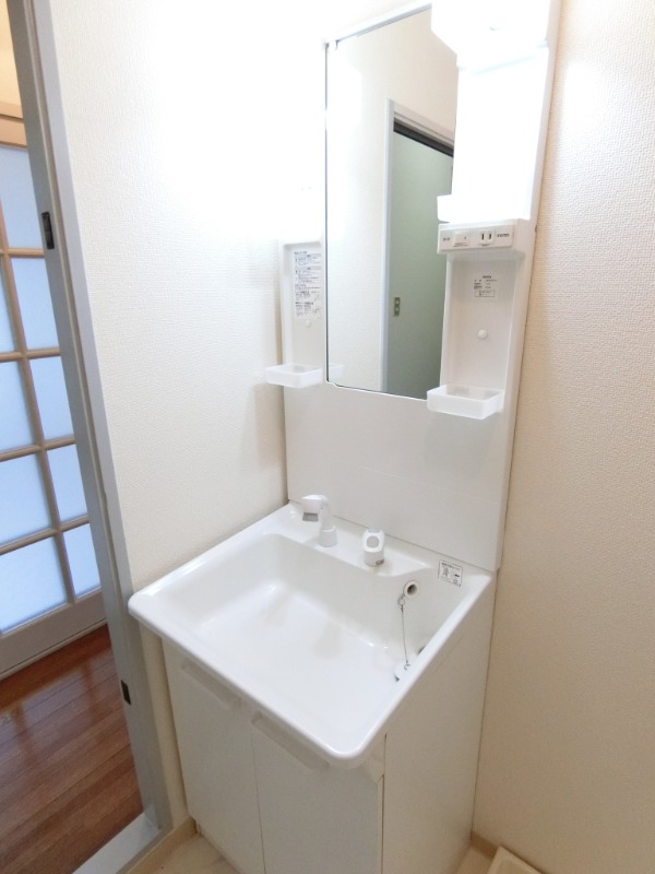 ��ʌ��@�c�s�n���P���ڂ̃}���V�����̐��ʏ�