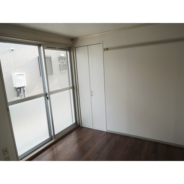 ��ʌ��������܎s������厚�䑠�̃A�p�[�g�̋��ԁE���r���O