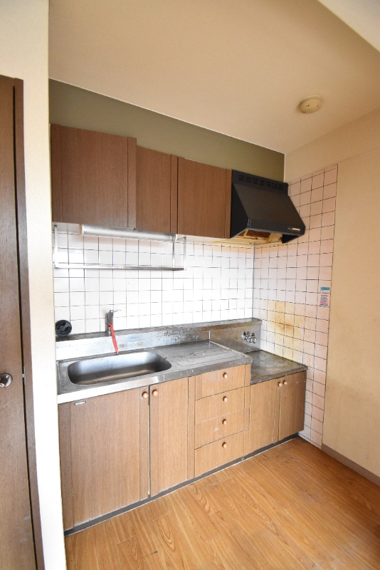 ��ʌ�����s�˒˓��R���ڂ̃}���V�����̃L�b�`��