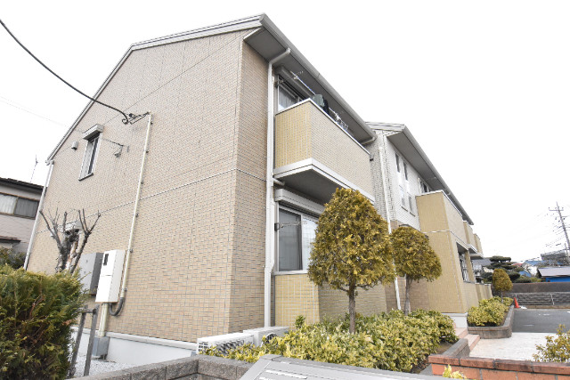 ��ʌ��������܎s�����擌��{�Q����11-7�̃A�p�[�g�̌����O��