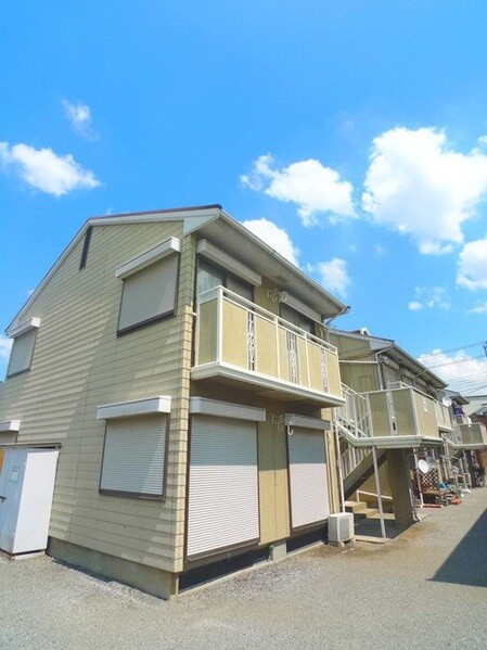 ��ʌ��������܎s������厚�䑠49-14�̃A�p�[�g�̌����O��