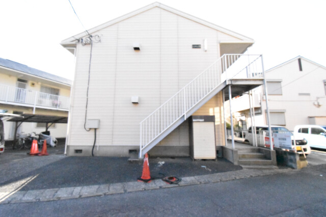 ��ʌ��������܎s������厚�䑠�̃A�p�[�g�̃G���g�����X