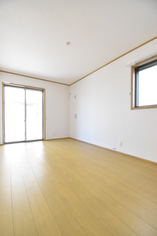 ��ʌ��������܎s�΋�厚�����̈�ˌ��Ă̋����E���r���O