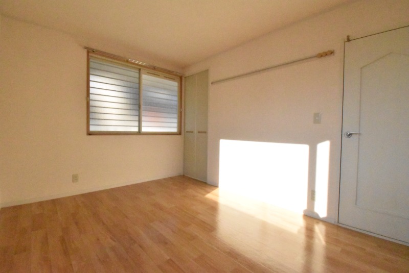 ��ʌ��������܎s������厚�䑠�̃A�p�[�g�̂��̑������E�X�y�[�X