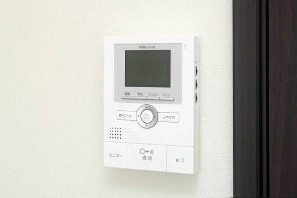 ��ʌ��������܎s��{��O���P���ڂ̃A�p�[�g�̂��̑�