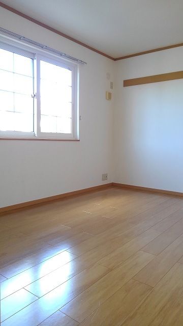 ��ʌ��������܎s��΋�厚���̃A�p�[�g�̂��̑������E�X�y�[�X