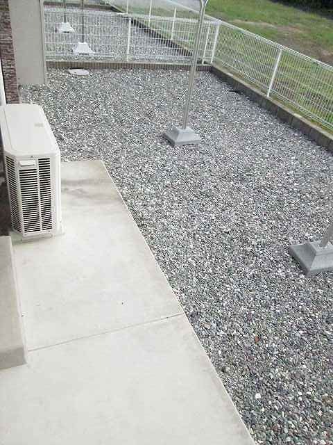 ��ʌ��������܎s��΋�厚���̃A�p�[�g�̃o���R�j�[