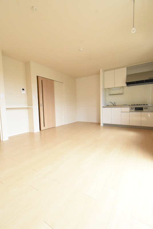 ��ʌ��������܎s��΋�z�K�T���ڂ̃}���V�����̋��ԁE���r���O