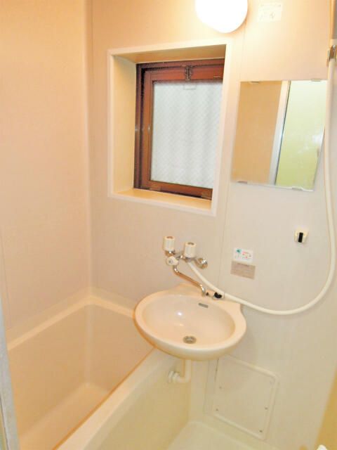 ��ʌ�����s�˒˓��P���ڂ̃}���V�����̃o�X