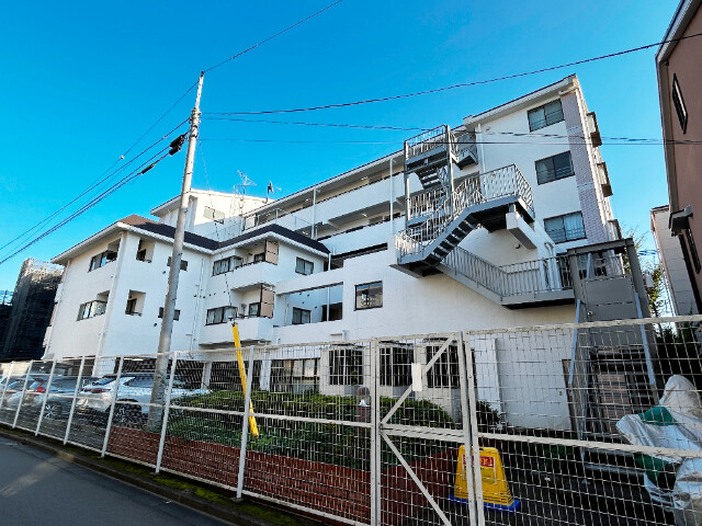 ��ʌ��������܎s�Y�a���ՂP�O����8-5�̃}���V�����̌����O��