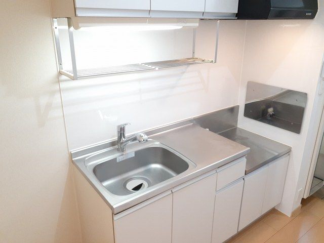 ��ʌ������s��ʖ�̃A�p�[�g�̃L�b�`��