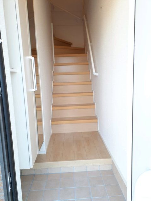 ��ʌ��t�����s�~�c�{���Q���ڂ̃A�p�[�g�̌���