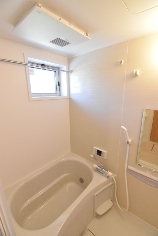 ��ʌ�����s�厚���s�̃A�p�[�g�̃o�X