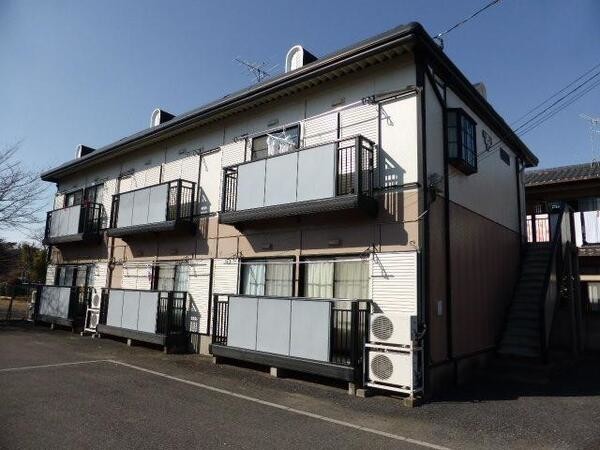 ��ʌ�����s�厚�����1313-1�̃A�p�[�g�̌����O��