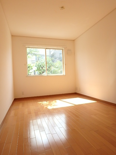 ��ʌ��������܎s��{��㏬���̃A�p�[�g�̂��̑������E�X�y�[�X