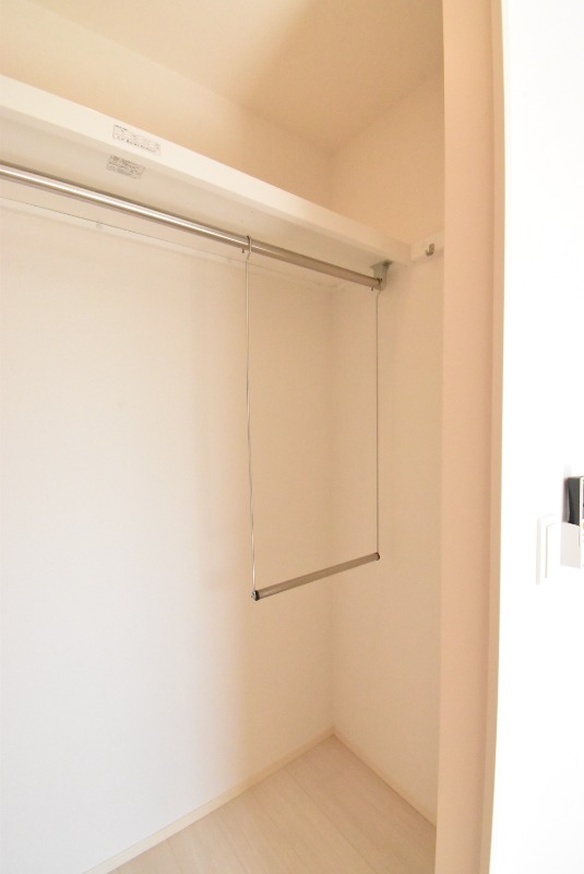 ��ʌ�����s�厚���s�̃A�p�[�g�̎��[