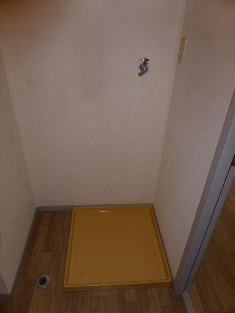 ��ʌ�����s�厚������̃A�p�[�g�̂��̑�