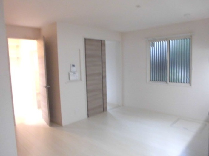 ��ʌ��������܎s������~����V���ڂ̃A�p�[�g�̋��ԁE���r���O