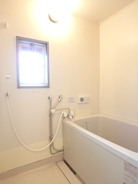 ��ʌ��������܎s�k�擌�听���Q���ڂ̃A�p�[�g�̃o�X