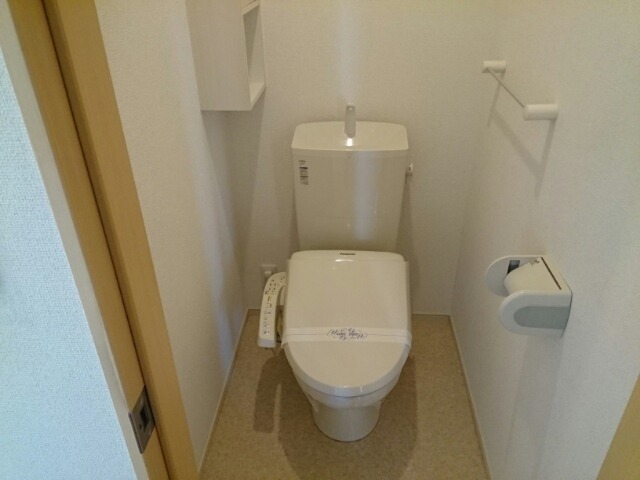 ��ʌ�����s�厚�_�˂̃A�p�[�g�̃g�C��