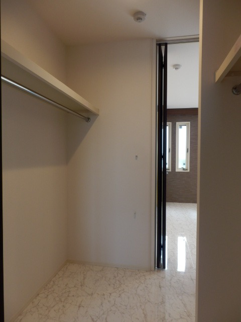 ��ʌ��������܎s������厚�ۃ���̃A�p�[�g�̎��[