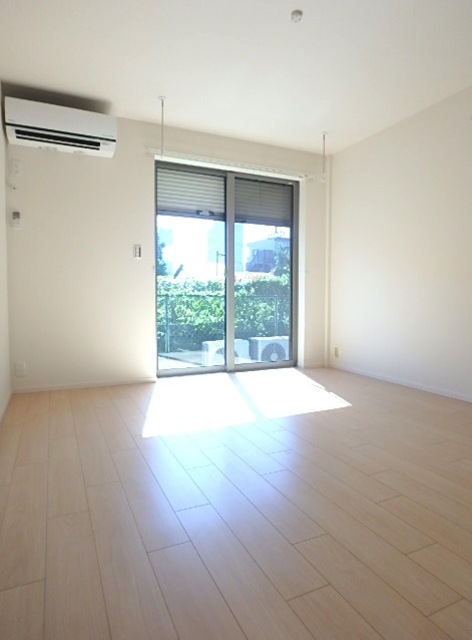 ��ʌ��������܎s��{��g�~���S���ڂ̃}���V�����̋��ԁE���r���O