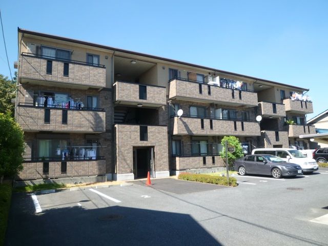 ��ʌ��������܎s��{��㏬��1065�̃A�p�[�g�̌����O��