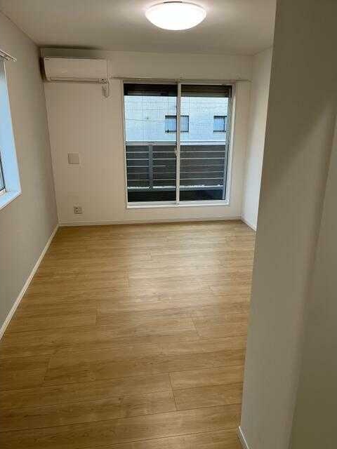 ��ʌ��������܎s��{��{���S���ڂ̃A�p�[�g�̋��ԁE���r���O