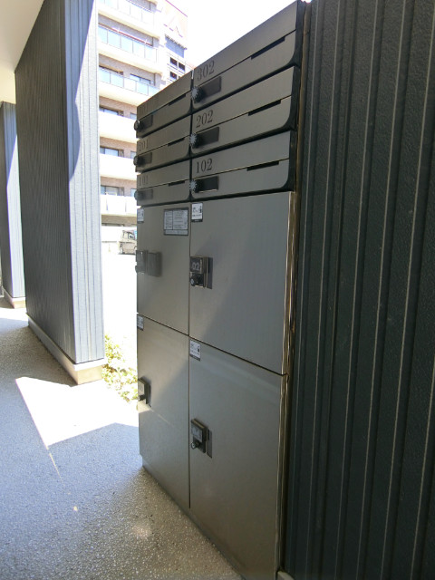 ��ʌ��������܎s��{��{���S���ڂ̃A�p�[�g�̂��̑�