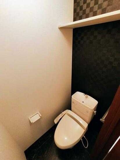 ��ʌ��������܎s���撆���Q���ڂ̃A�p�[�g�̃g�C��