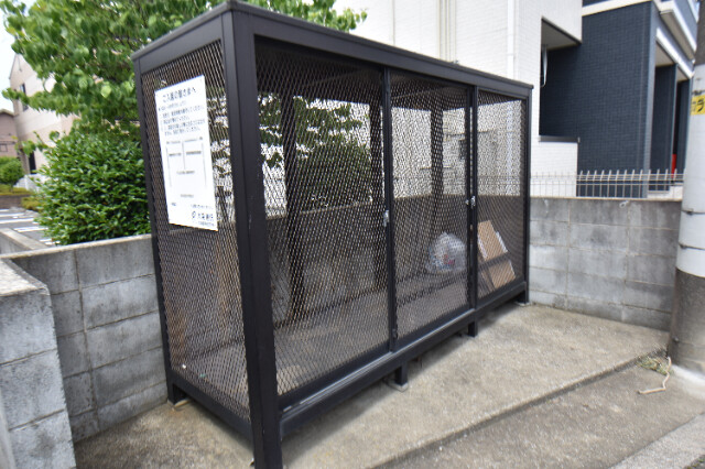 ��ʌ��������܎s��΋擌��΂R���ڂ̃}���V�����̂��̑�