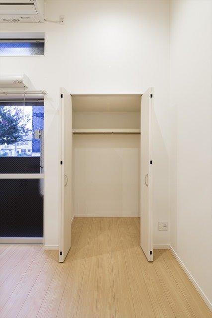 ��ʌ��������܎s�������a�c���Q���ڂ̃A�p�[�g�̎��[