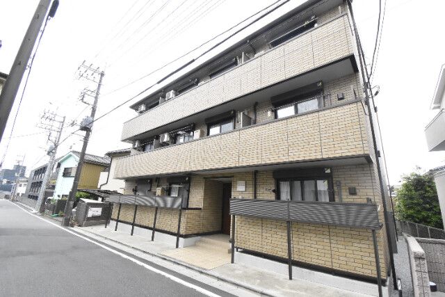 ��ʌ��������܎s�����扺�����T����5-13�̃A�p�[�g�̌����O��