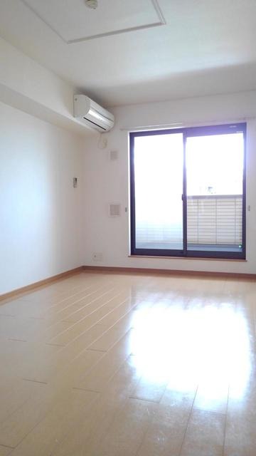 ��ʌ��������܎s��΋�약��T���ڂ̃A�p�[�g�̋��ԁE���r���O