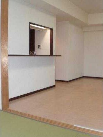 ��ʌ��������܎s��{��{���T���ڂ̃}���V�����̋��ԁE���r���O